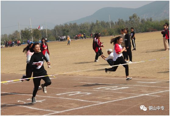 说明: https://mmbiz.qpic.cn/mmbiz_png/QsAtBZK3tia8tE9v5gmdSvlfEKQtqdef05RPibTtCeeZryODVhN13Y7ia2UQKJQB2NR1Lr1ZLwg1bEusSI9I1ME8g/640?wx_fmt=png