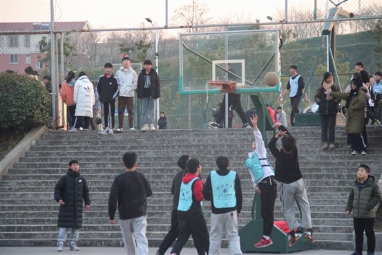 G:\体育组\活动\三人制篮球\20.12\三人制篮球赛图片\IMG_0009.JPG